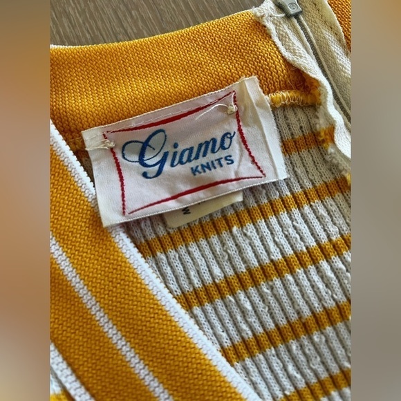 GIAMO KNITS V NECK YELLOW AND WHITE VINTAGE STRIPED SWEATER DRESS - Picture 6 of 9